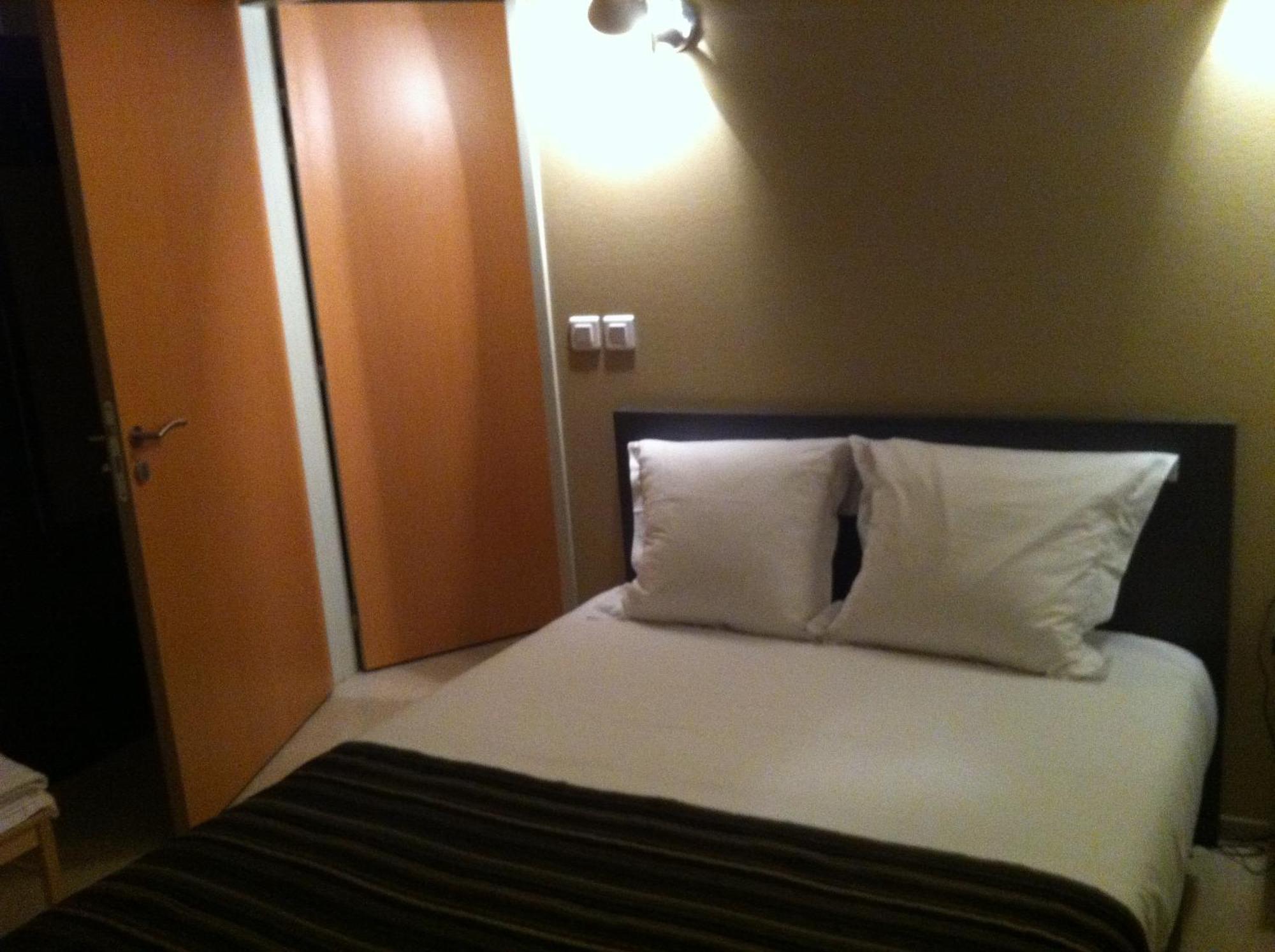 Fasthotel Le Rale Des Genets - Un Hotel Fh Collection Dun-sur-Meuse Zewnętrze zdjęcie